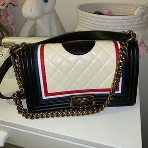 Chanel medium boy flap bag